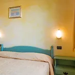 מלון Residenziale Gli Ontani