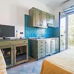 מלון Residenziale Gli Ontani