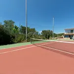 Residenziale Gli Ontani מלון 4*