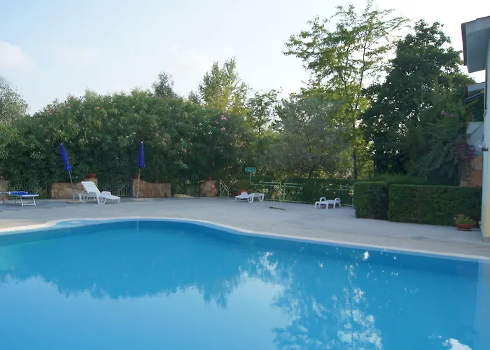 Residenziale Gli Ontani 4*