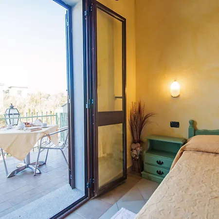 Residenziale Gli Ontani 4*