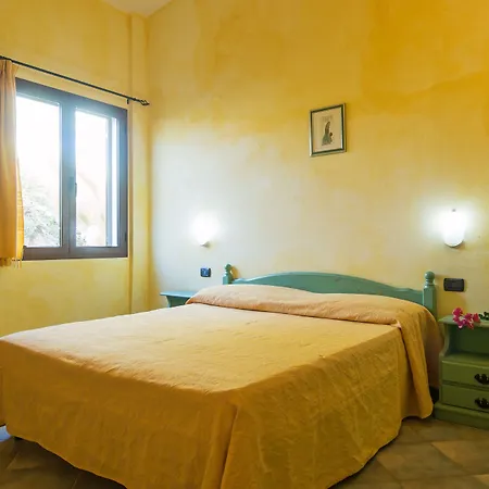 Hotel Residenziale Gli Ontani 4*