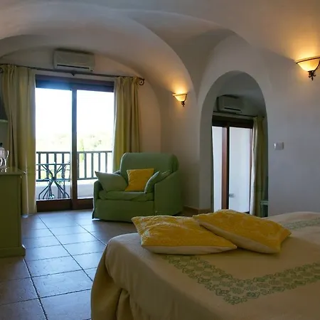 Residenziale Gli Ontani 4* Cala Liberotto