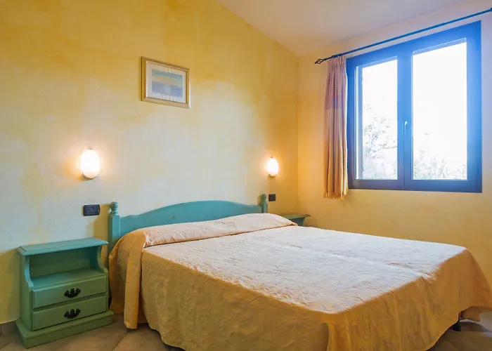 Hotel Residenziale Gli Ontani 4*