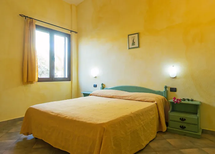 Hotel Residenziale Gli Ontani 4*